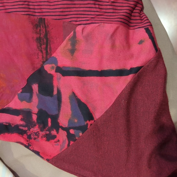 Tunic - Picture 6 of 6